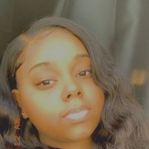 Meet your Posher, Aleahya